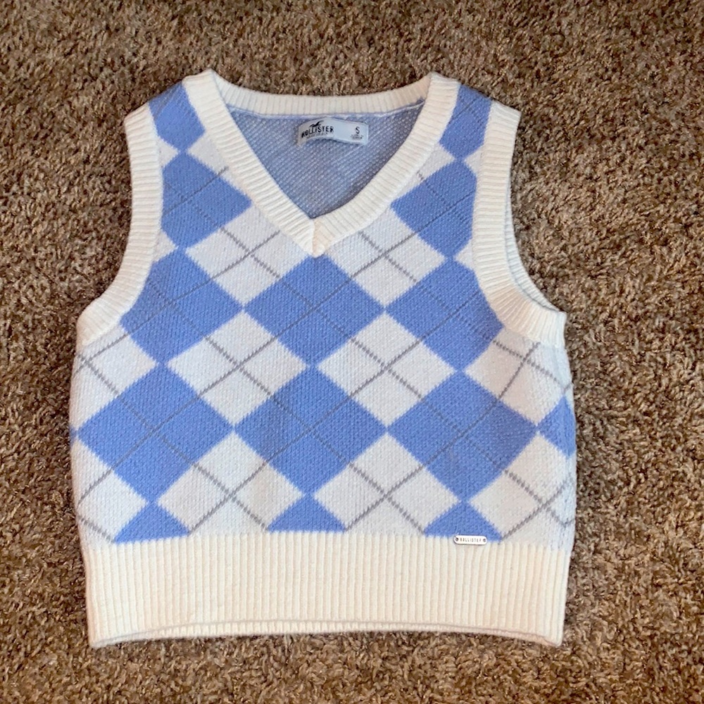 Cropped Argyle Sweater Vest